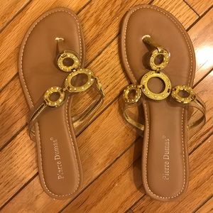 Pierre Dumas thong shoe